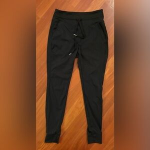 Halara Women’s Jogger Pants Size Large